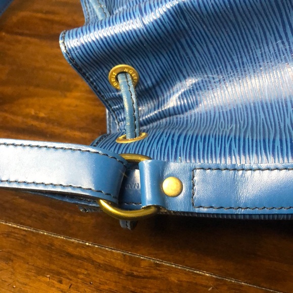 LOUIS VUITTON Petite Noe Toledo Blue Epi Leather Drawstring Bucket Bag AUTHENTIC - Picture 17 of 17